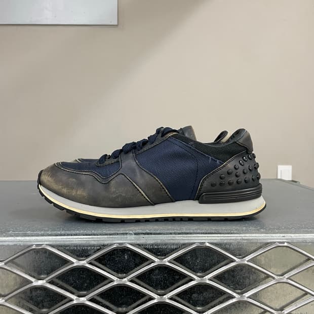 토즈 스터드 스니커즈 UK6