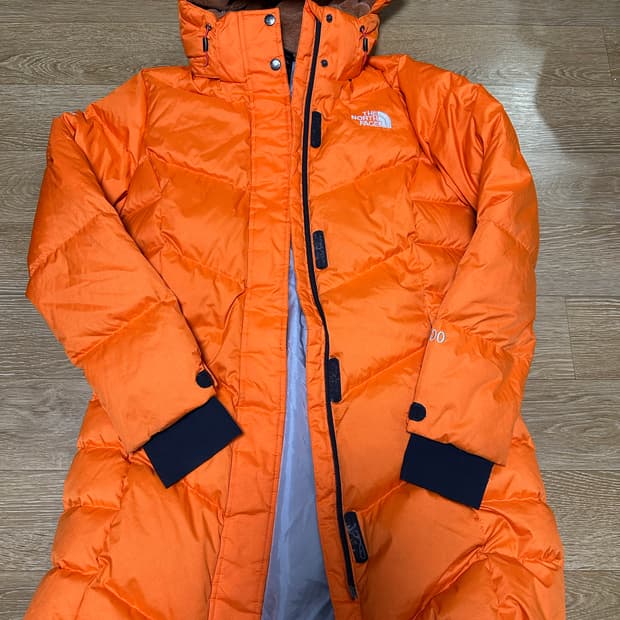 노스페이스 오렌지 900 패딩 자켓
