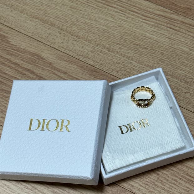 디올 반지