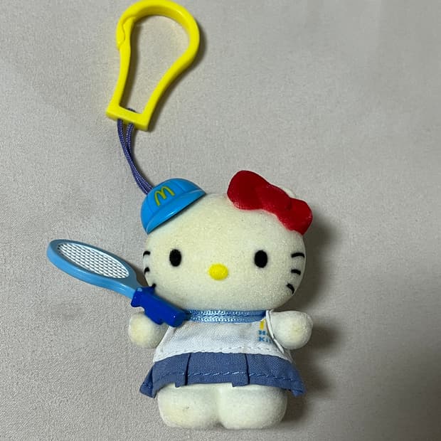 고전 키티 스쿼시 키링