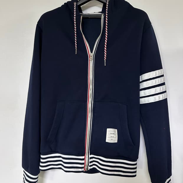톰브라운 네이비 후드집업 사이즈 2
