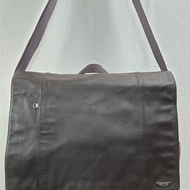 투미 TUMI- 브라운레더 숄더백 크로스백 메신저백 