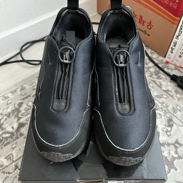 꼼데가르송 옴므 에어맥스