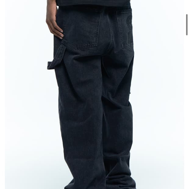 플라스틱 프로덕트 팬츠