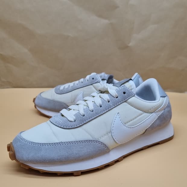 나이키 데이브레이크 여성운동화240 