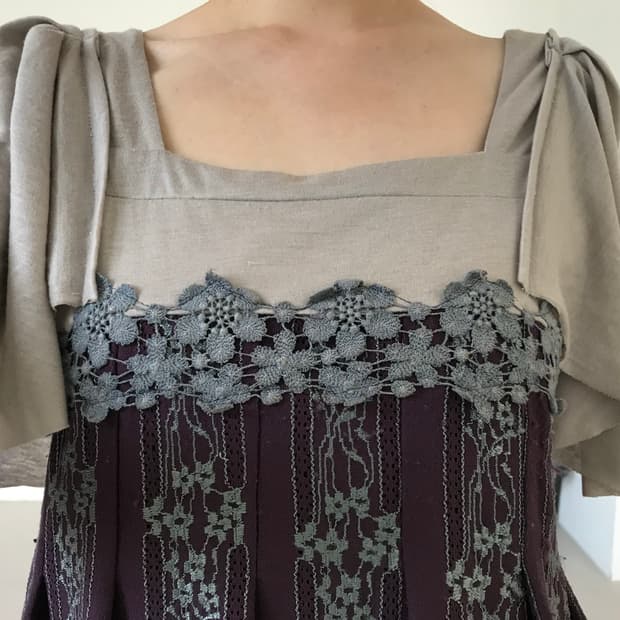 Axes Femme pattern top