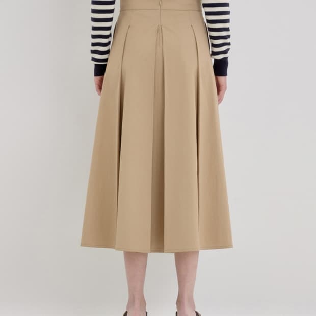 아떼바네사브루노 22FW 플리츠 스커트 36size