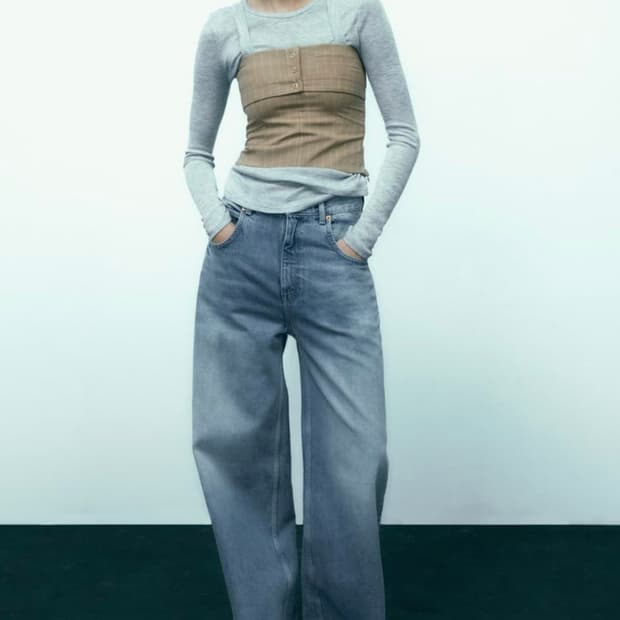 택달린 새상품 자라 핀스트라이프 크롭 탑 L