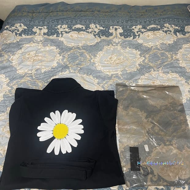 피스마이너스원 로브 