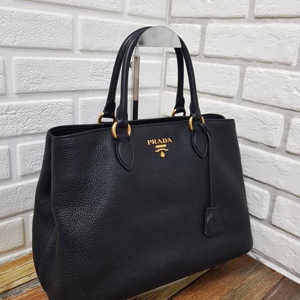 [정품] 프라다 비텔로 피닉스 금장 블랙 토트백