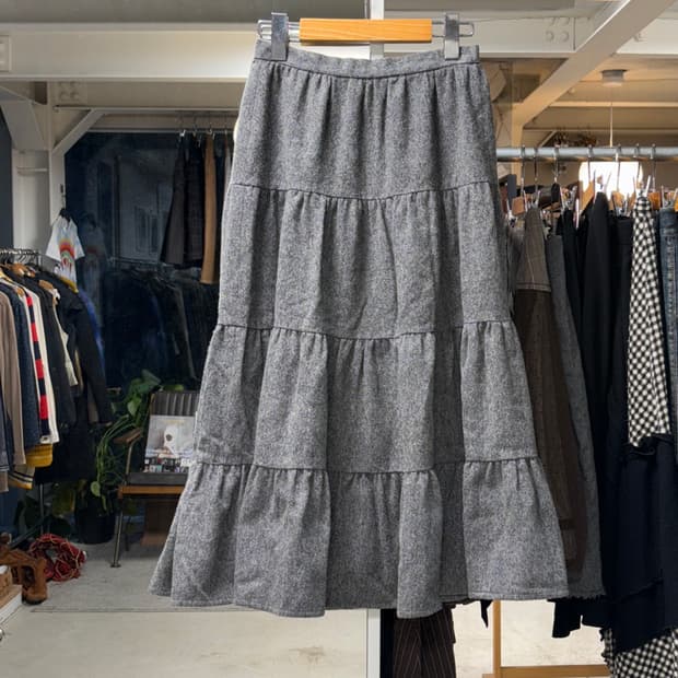 아츠로 타야마 플레어 울 스커트