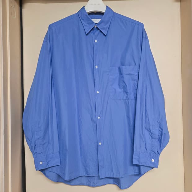 [F] 그라프페이퍼 브로드 L/S 오버사이즈드 레귤러 카라 셔츠 블루