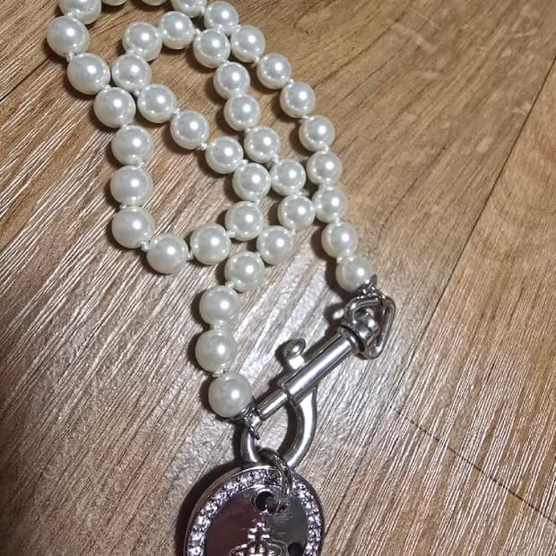 비비안웨스트우드 진주 초커