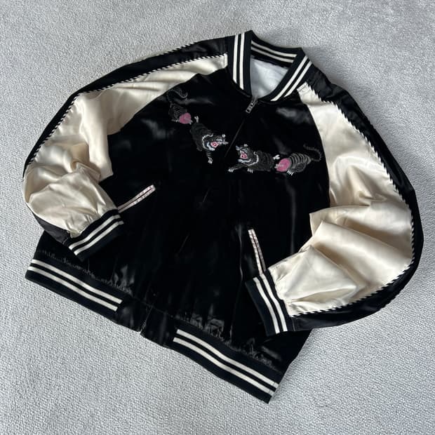 언더커버 자수 벨벳 스카쟌 자켓 100