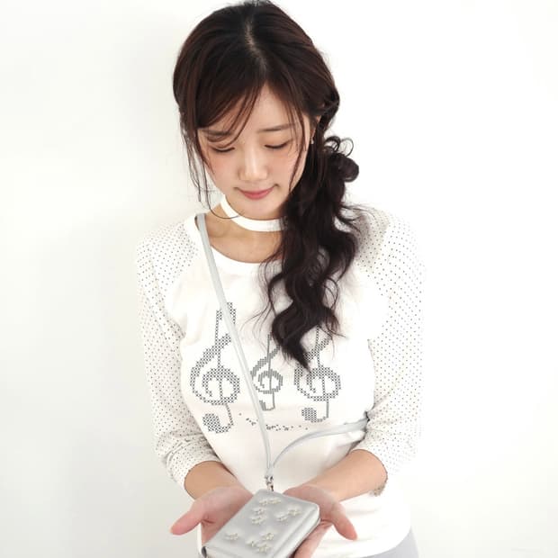 인앤양 멜로디 티셔츠