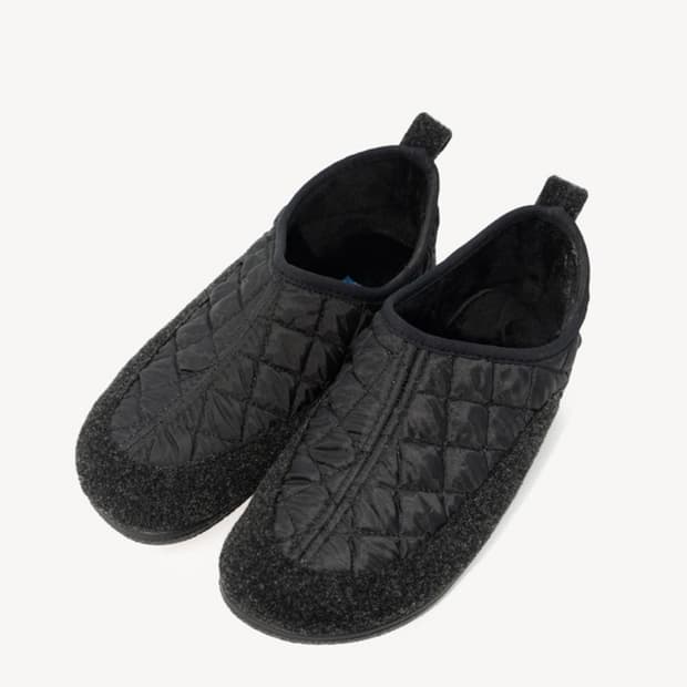 구루스 슈즈 Valencia Classic 블랙 플리스 슬립온 38