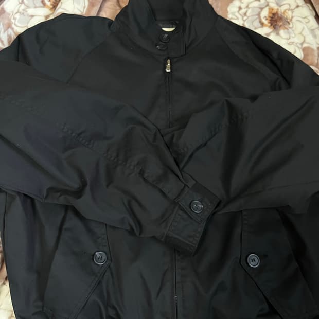 기철 헤링턴 크롭 자켓