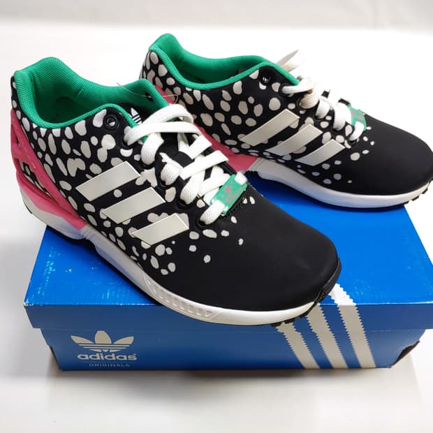 아디다스 ZX FLUX 230 새제품 
