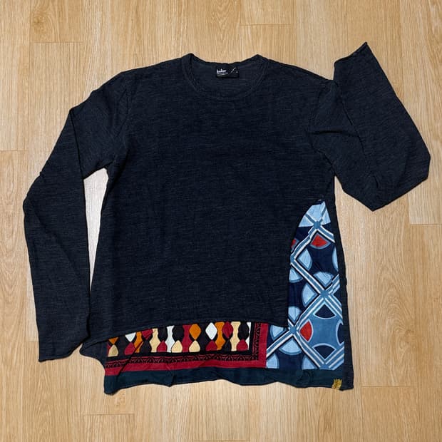 Kolor layered fabric pullover