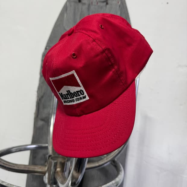 말보로 자수 스펠로고 레이싱 캡 (새상품)