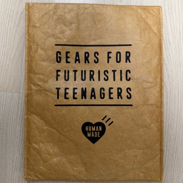 휴먼 메이드 PC & 태블릿 슬리브 16인치 베이지