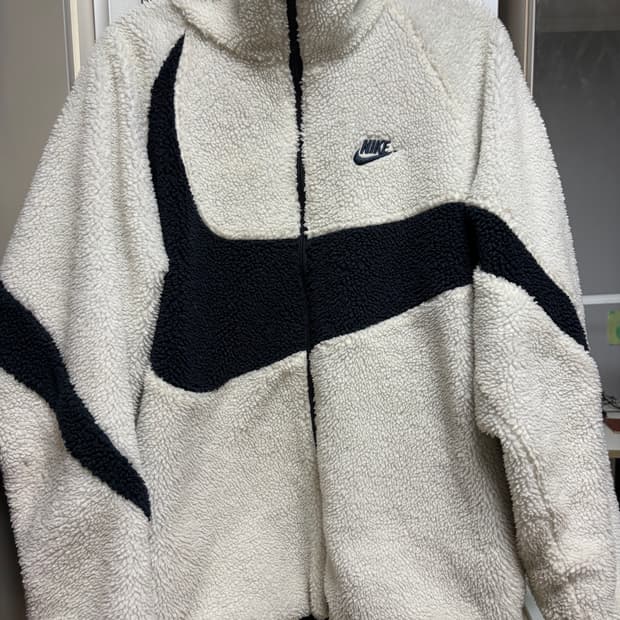 나이키 빅스우시 양털 후리스 L100사이즈