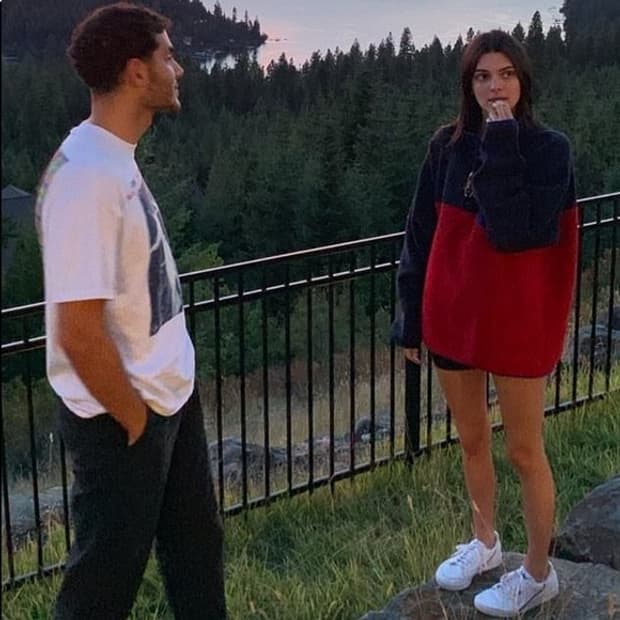 파타고니아 신칠라 컬러블록 네이비 레드 M