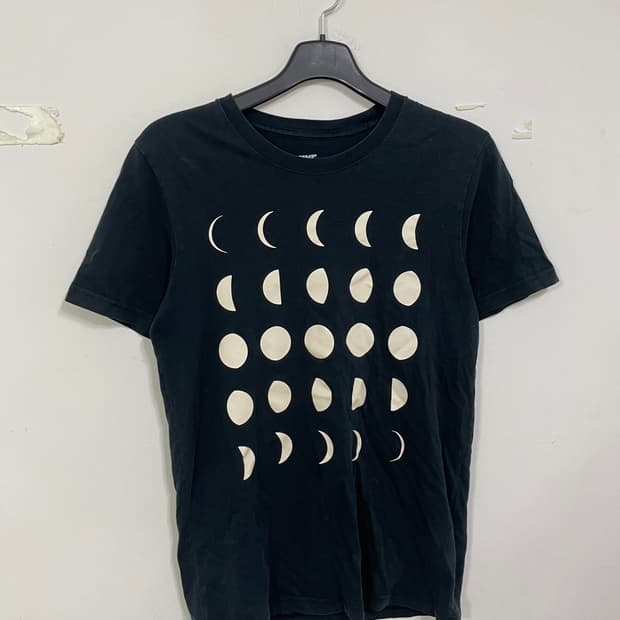 나이키 프린팅 반팔 티셔츠 블랙