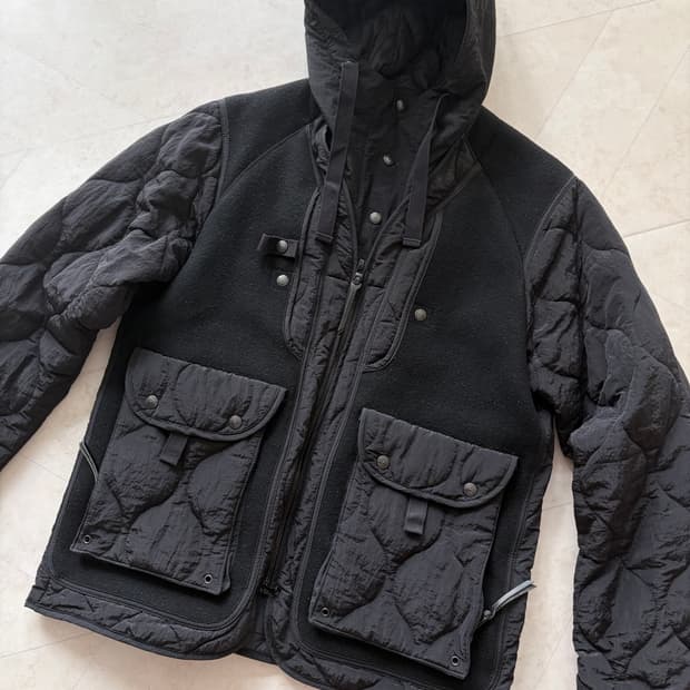 (M)이스트로그 퀼팅 셰르파 자켓 블랙