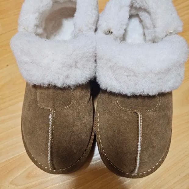 굽 털어그 슬리퍼 