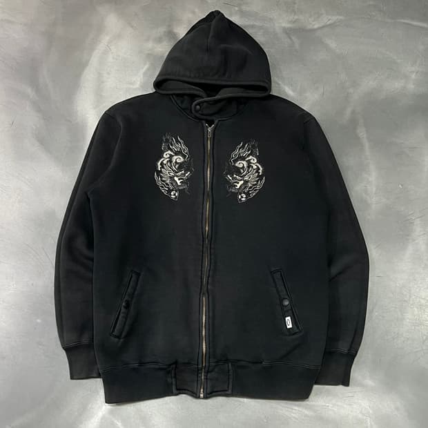  몽타주 그래픽 후드 집업 y15567