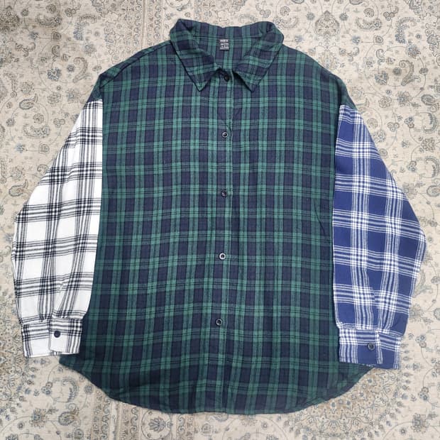 SHEIN 배색 체크 셔츠 M (크게나옴) (104-107)