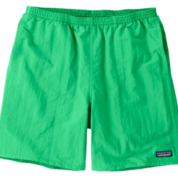 파타고니아 배기스 롱스 7인치 알로에 그린 팝니다.