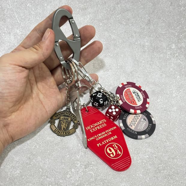 Oribell 맨유 호그와트 겜블칩 레드 키링 열쇠고리