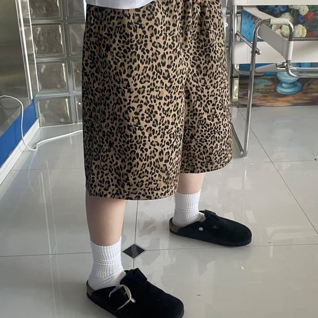 twill easy shorts 트윌 반바지