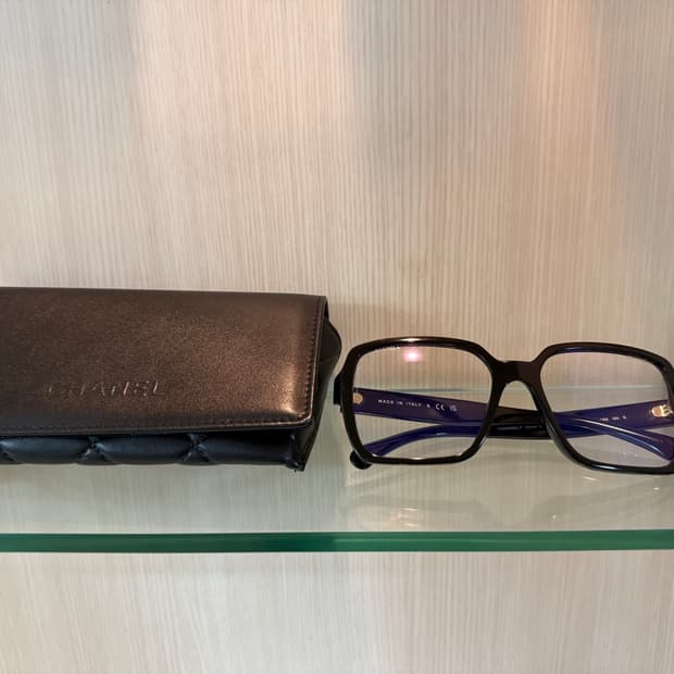 샤넬 블루라이트 스퀘어 프레임 아세테이트