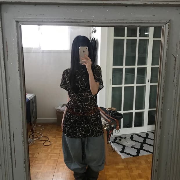 vintage mash pattern top
