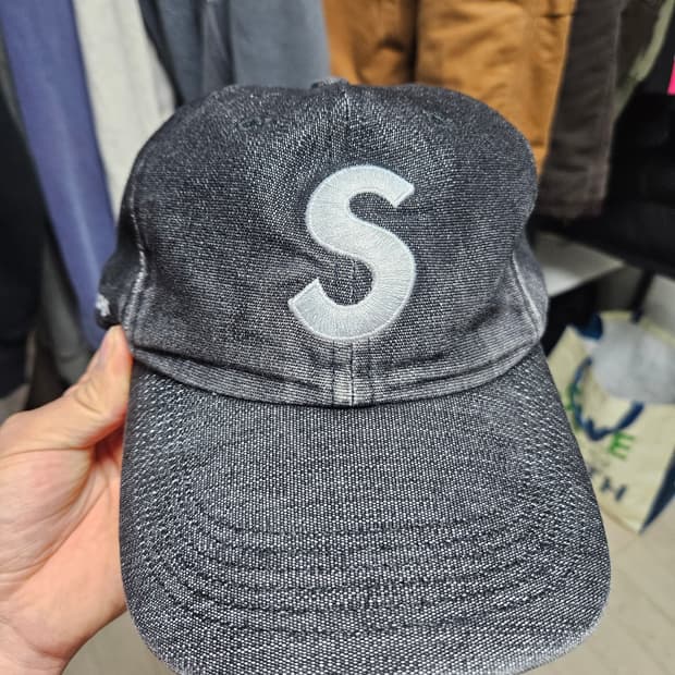 슈프림 코듀라 데님 s로고 캡 블랙 25ss