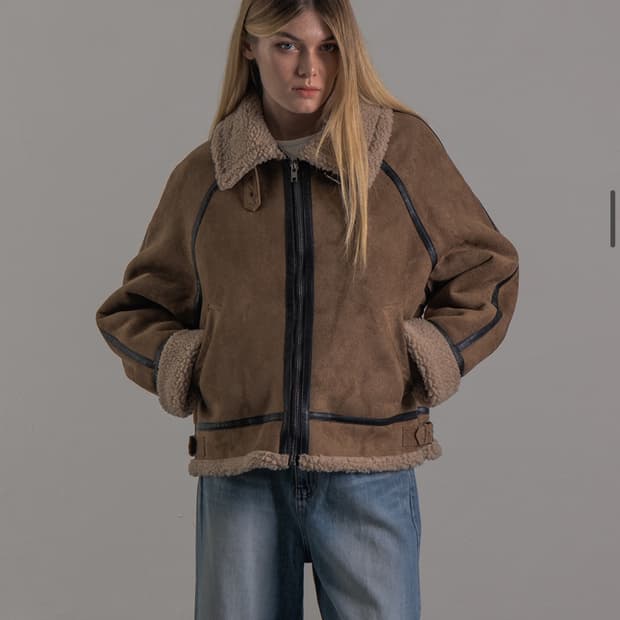 플레이스스튜디오 무스탕