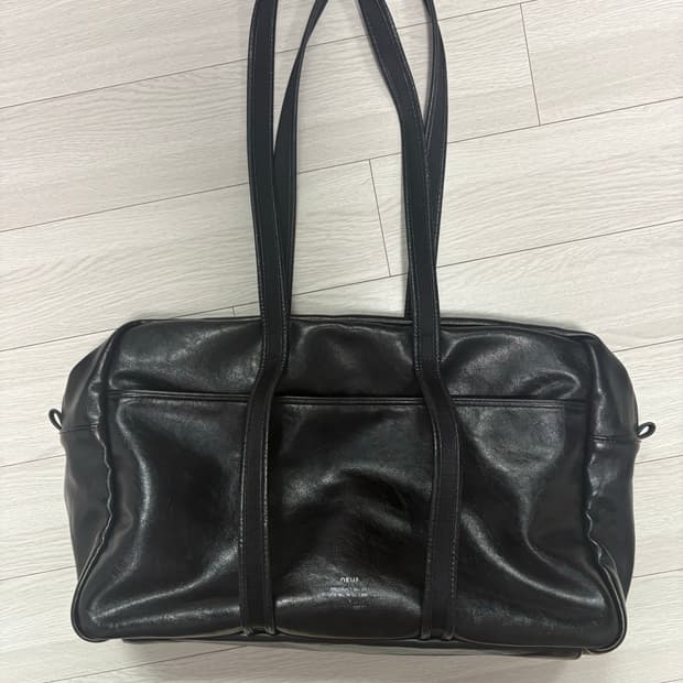 노이에 보스턴백 블랙m