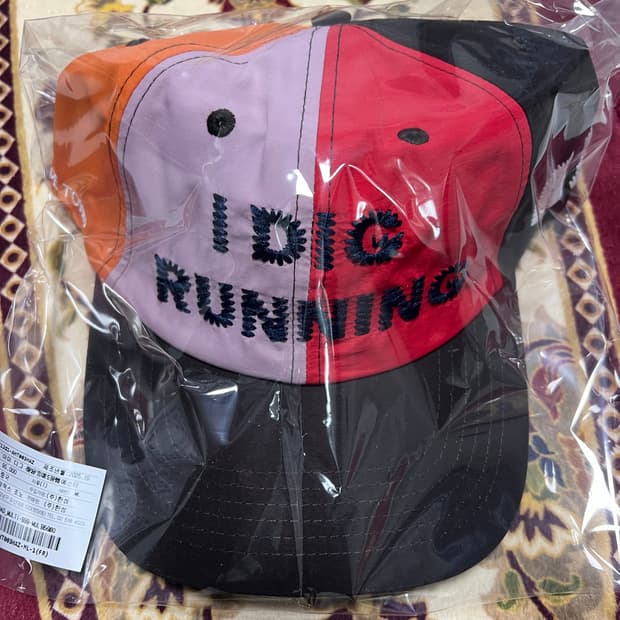 알렉스 조노 러닝캡