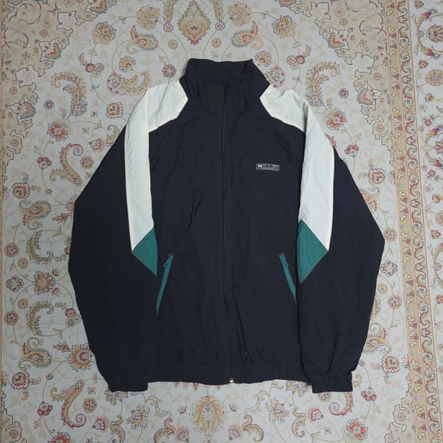 밀레 나일론 남성 바람막이
95