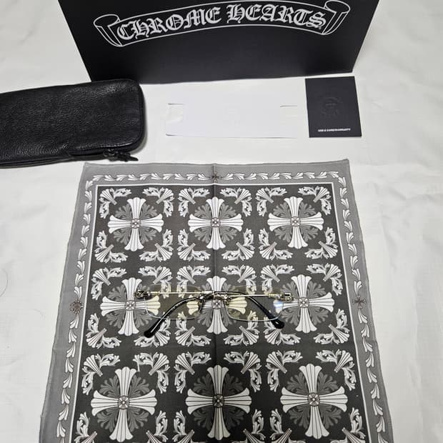 크롬하츠 필스3 실버