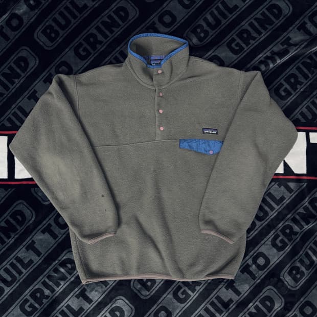 파타고니아 신칠라 스냅 티 풀 오버 다크 그레이 블루 메이드 인 멕시코