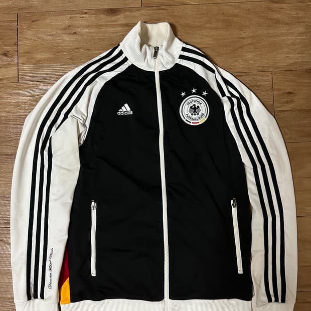 아디다스 독일 축구대표팀 트랙탑 100 판매