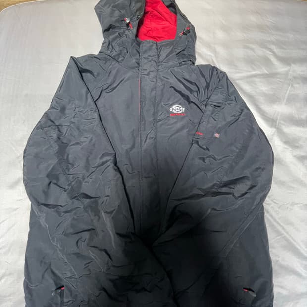 디키즈 바람막이