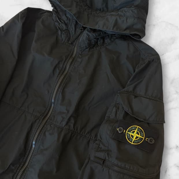 스톤아일랜드 나슬란 와트로 바람막이, 자켓