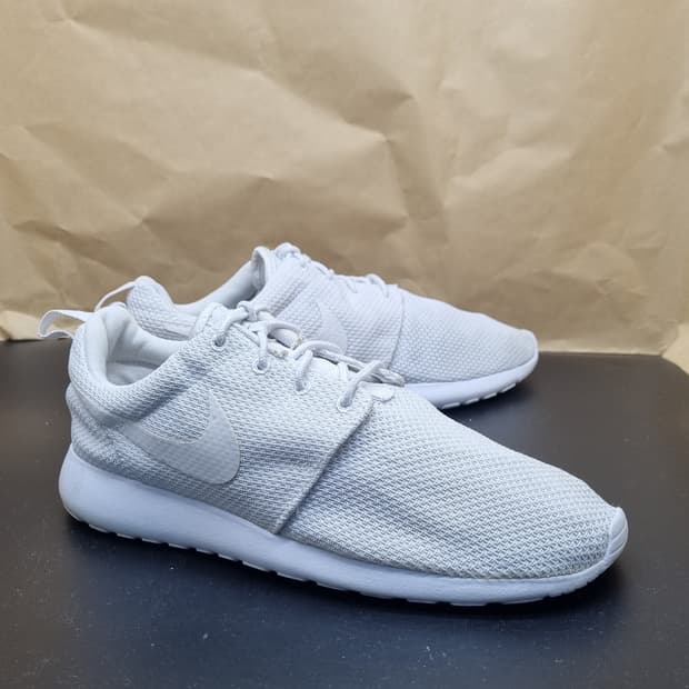 나이키 로쉬원 남성운동화280