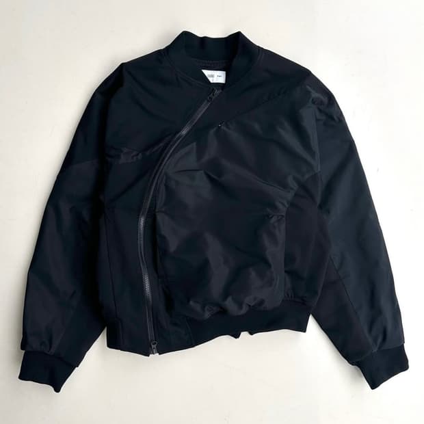 [M] PAF 6.0 bomber center black