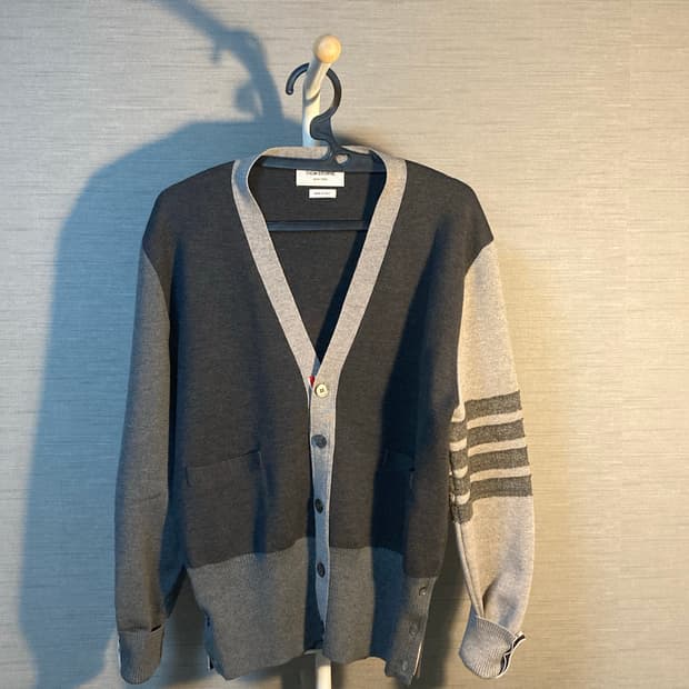 톰브라운 펀믹스 밀라노스티치 가디건